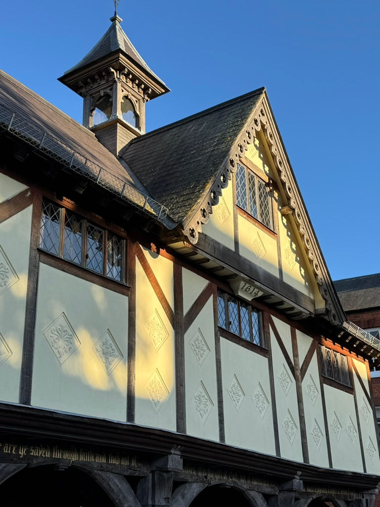 Close up of top of Grammar School.jpeg