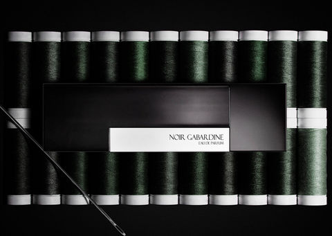 photographer, photography, packshot, product photography, luxury, cosmetics, perfumes, beauty, care, makeup, Paris, hair care, capillaire, branding, image de marque, marketing, publicité, communication, visuel, créatif, mode, design, artistique, professionnel, produit, produit de luxe, produit cosmétique, produit solaire, parfum, soins, soins de la peau, soins du corps, soins du visage, maquillage, photographe de produit, photographe de mode, photographe professionnel, photographe paris, retouche photo, photographie d'art, photographie publicitaire, photographie de studio, packshot produit, image de marque, branding, photographe produit, packshot cosmétique, packshot parfum, packshot maquillage, packshot soin, packshot produits solaires, photographe luxe, photographe paris, photographe capillaire, photographe publicitaire, photographe commercial, photographe studio, photographe d'objet, photographe professionnel de produit, post-production, photographie publicitaire, photographie commerciale, photographie de produits, photographie professionnelles produits de luxe