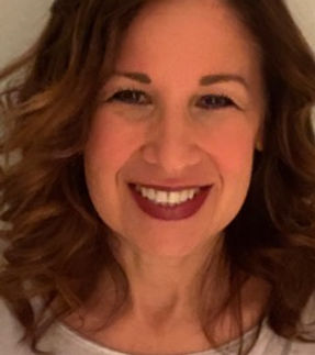 Lisa Ferrari Carter headshot.jpeg