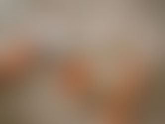 Graphic showing how GLP-1 quiets food noise and reduces cravings