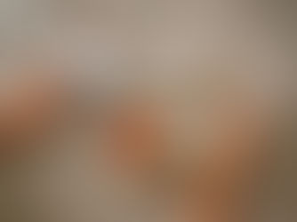 Graphic showing how GLP-1 quiets food noise and reduces cravings