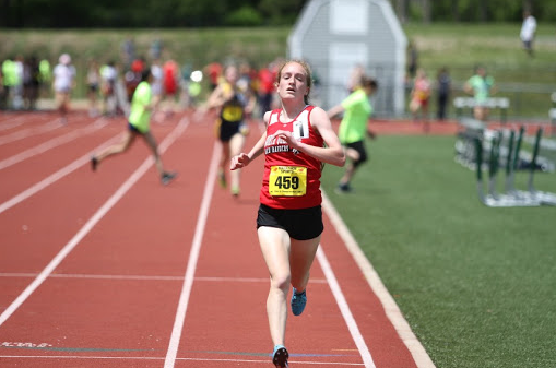 A picture containing grass, sport, person, outdoor
Description automatically generated