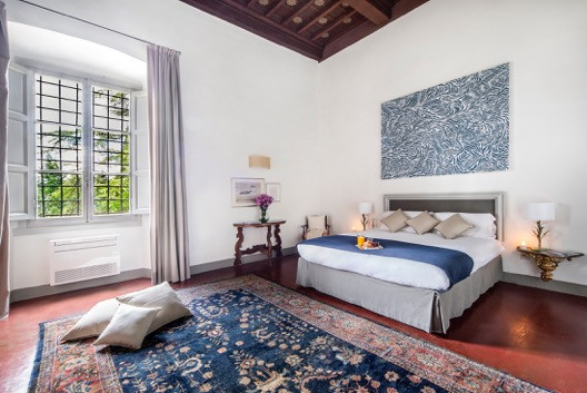 La villa médiévale typique pour le long week-end de Pâques!