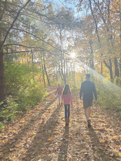 312531589_10228312342937134_8400991388081296992_n_edited