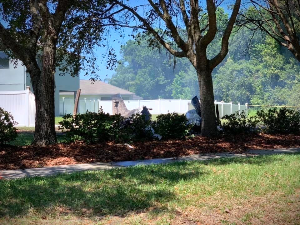 Single Engine Plane Crashes in Wesley Chapel Neighborhood