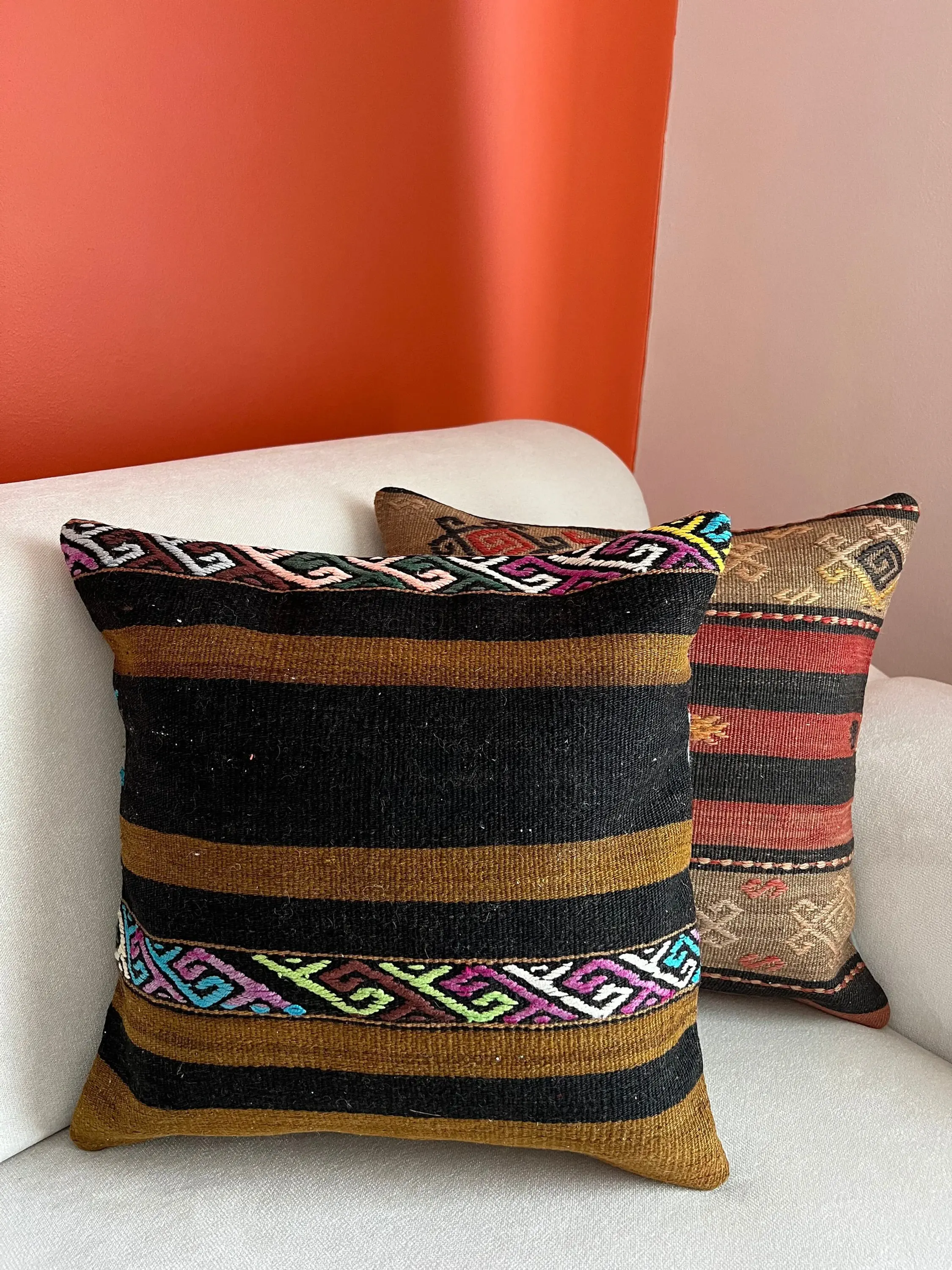 16x16 Vintage Handmade Brown Black Pillow Cover, Turkish Kilim Pillow Case