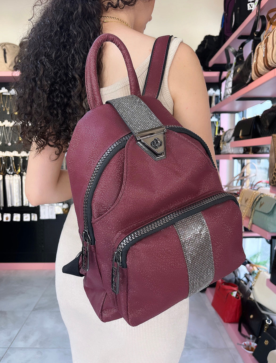 Taşlı Şerit Detaylı Sırt Çantası İğneli Bordo