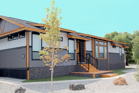 exterior1.jpg