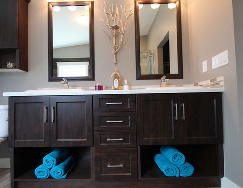 serenity_vanity2.jpg
