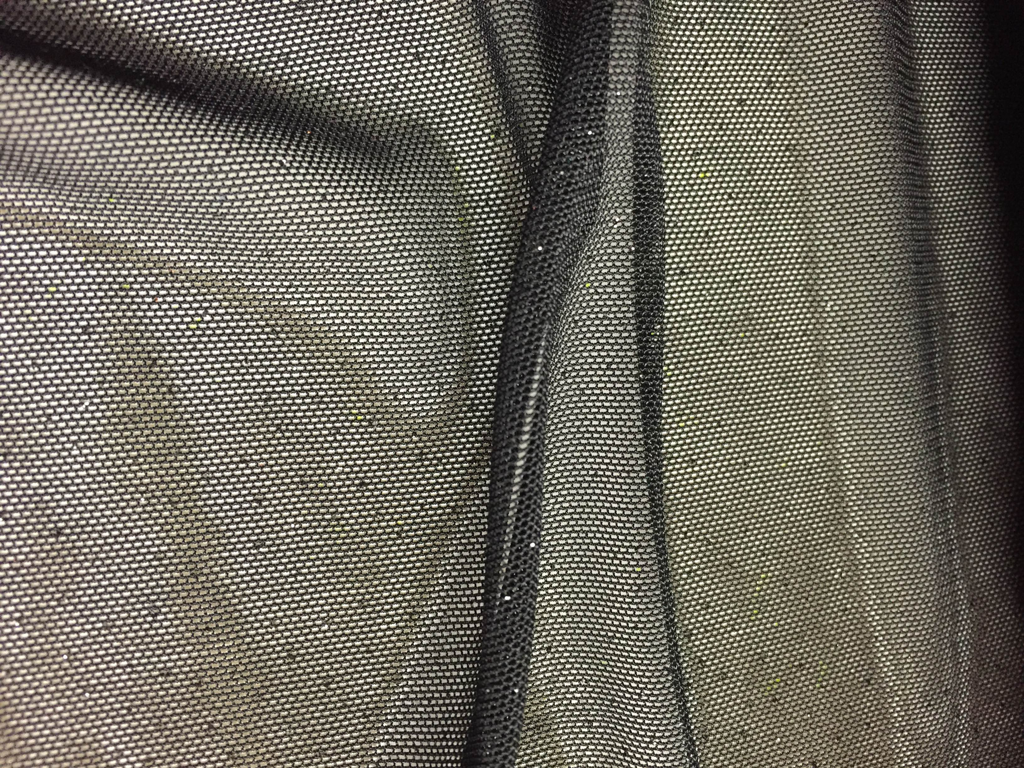 Tul negro brillos negros