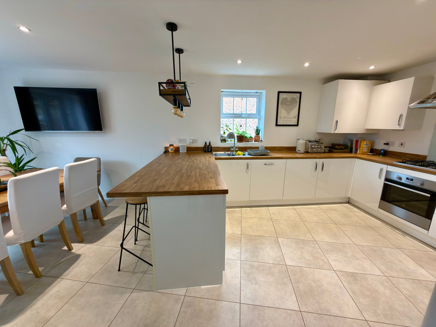 U shaped kitchen design