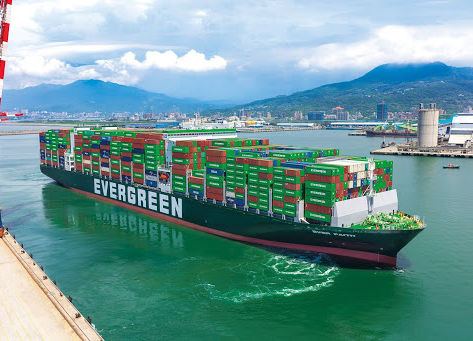 台股再創歷史新高！傳產大爆噴 鋼鐵人穿新衣扛原物料搭戰船