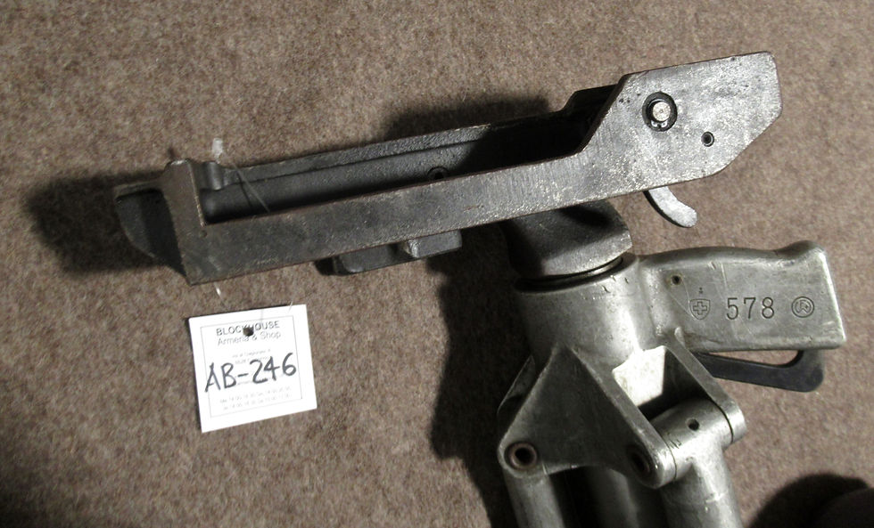 Miniatura: AB-246 treppiede AA per MG51