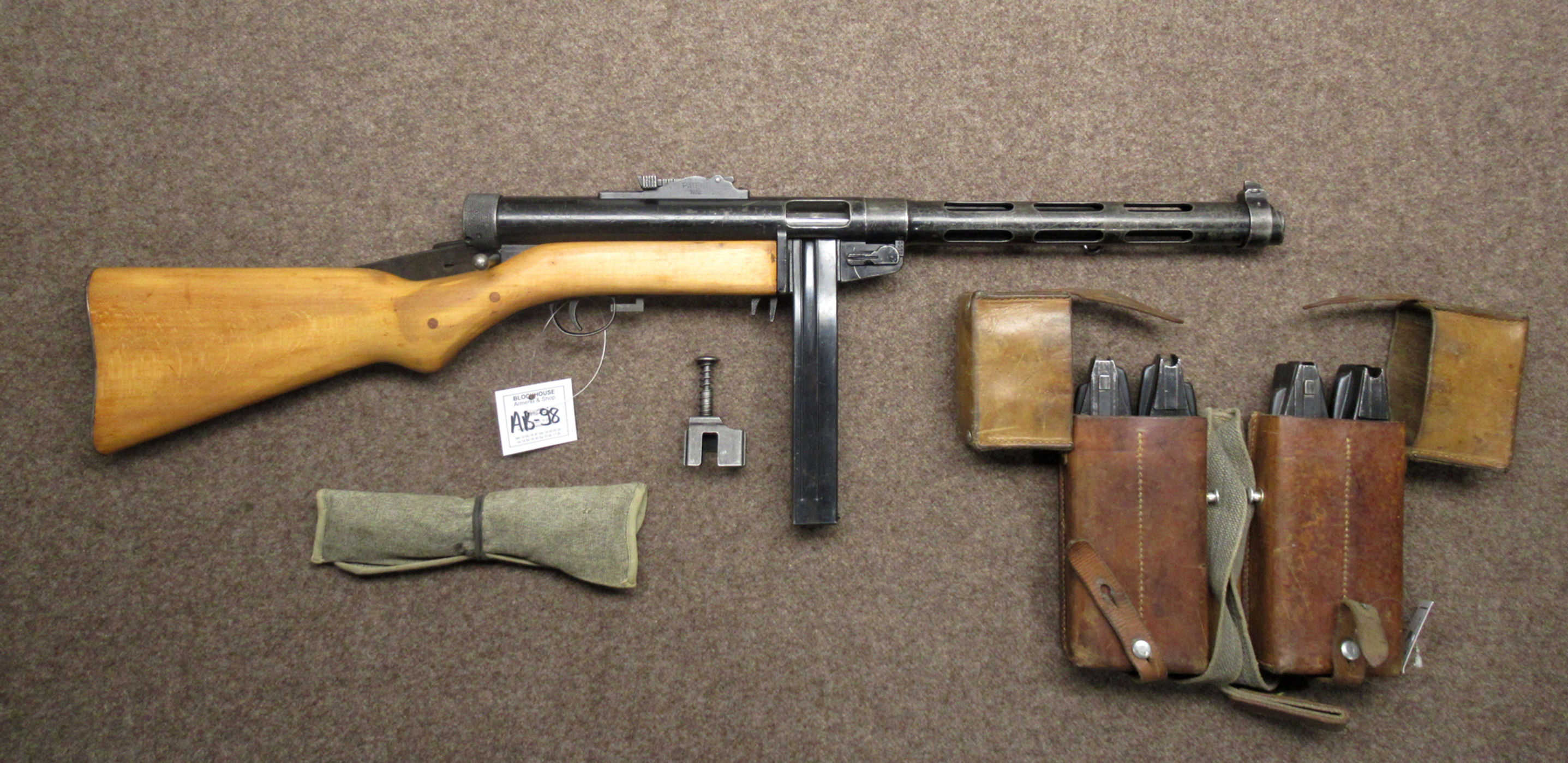 AB-98 automatica SUOMI mod. Mp43 cal. 9mm Para