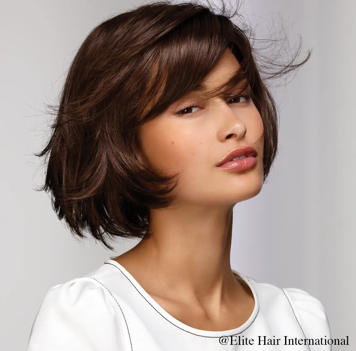 Peluca sintética VICTORIA ****º