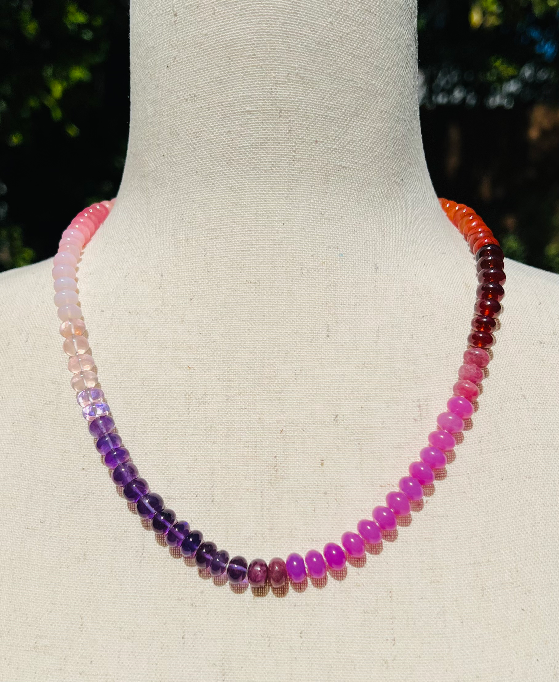Passion Fruit Gemstone Necklace I (8 mm knotted)