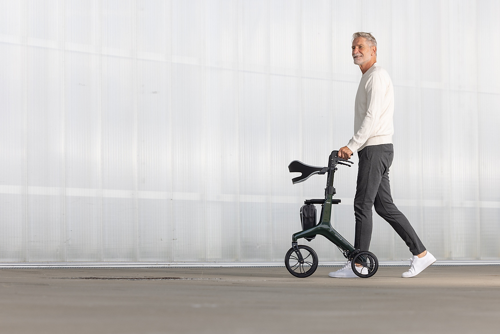 Miniaturbild: Drive DeVilbiss Premium-Rollator AeroWalk™ Carbon - Farbe: Grau