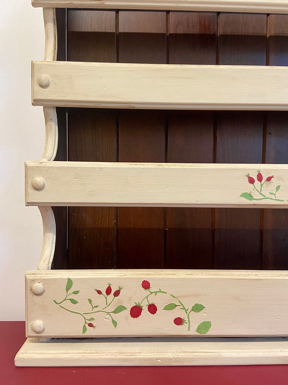 Miniature : Vaisselier fruits rouges