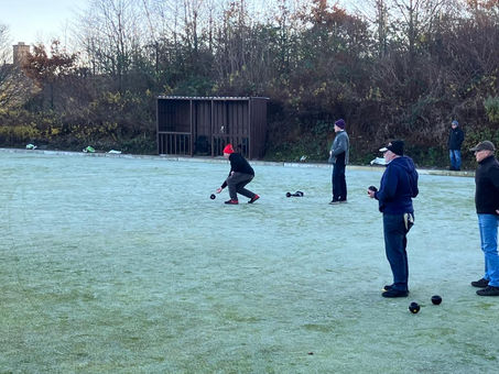 A frosty Springwood photoshoot