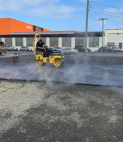 asphalt compactor