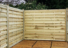 Brock Fence HORIZONTAL wood FENCE