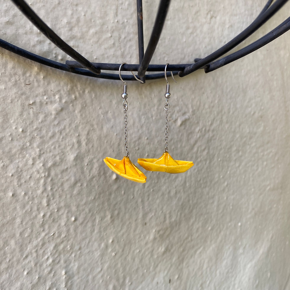Thumbnail: Chain Origami Boats - Solid Colour