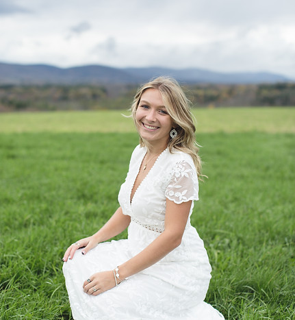 2021_10-18 - Sienna Trask Senior -74.JPG