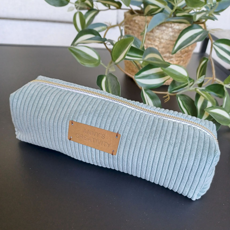 trousse scolaire velours côtelé vert pâle