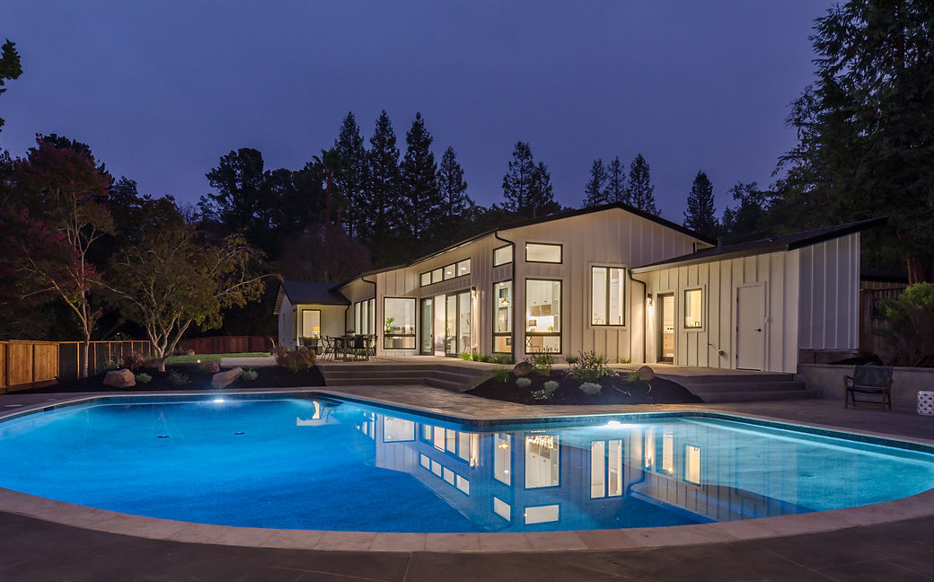 014_Back of Home.jpg