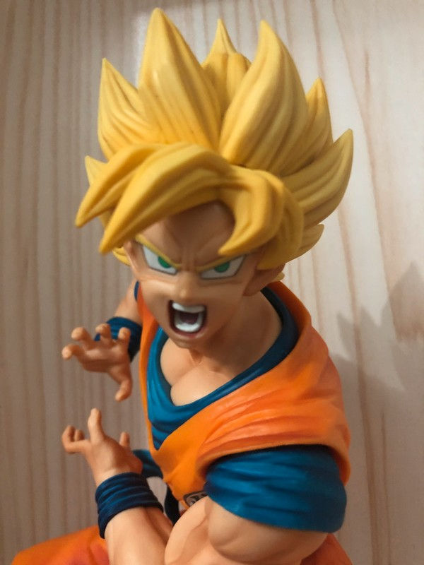 BANDAI - Dragon ball - Ichiban kuji Ultimate variation ss Goku
