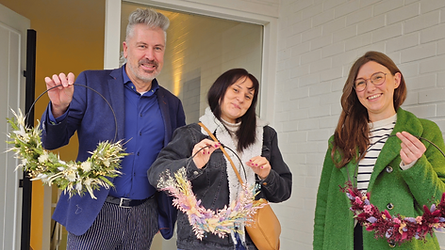 Privé workshop met droogbloemen te beringen of op je eigen adres.