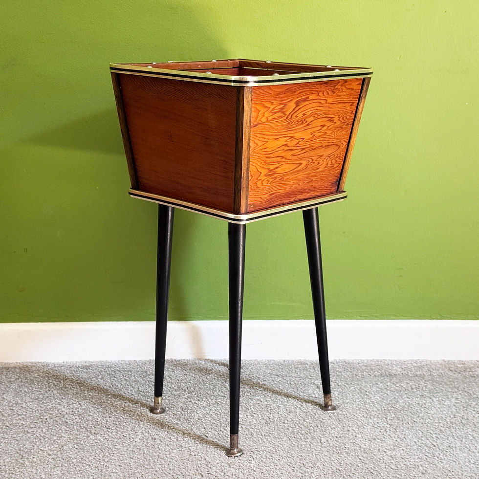 Thumbnail: Mid Century Teak Planter on Atomic legs, 1950s/60s Vintage