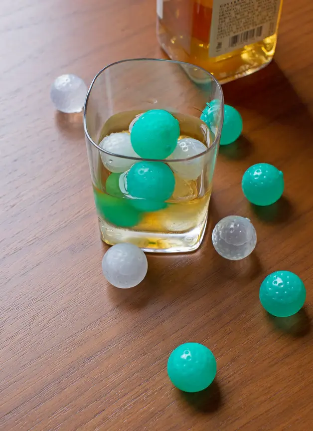 REUSABLE GOLF BALL ICE CUBES