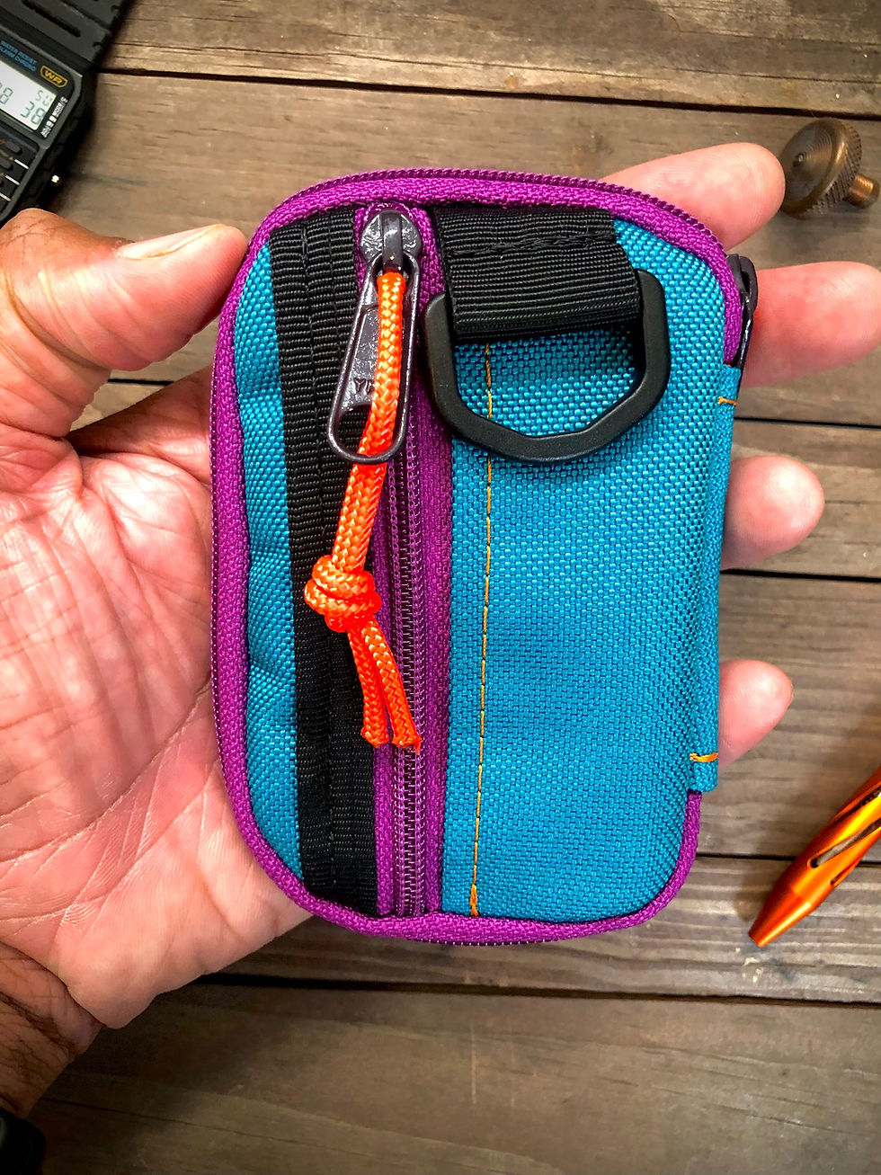 Thumbnail: Wallet Pouch -  Neon Teal 