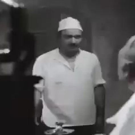 "احنا بأه يعجبنا الندل اللى ينفذ الأوامر مش الشهم اللى يخرج عن طوعنا"