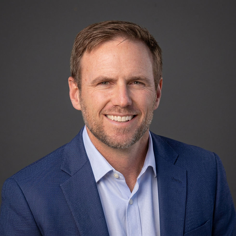 headshot-7b Mike Perry.jpg