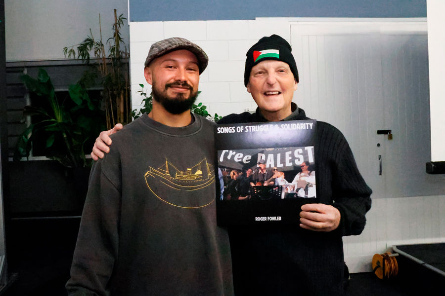Roger (right) with Hools (left) from Banana Boat Records