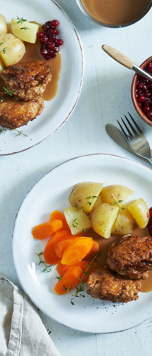 kyllingkjottkaker-i-brun-saus.jpg