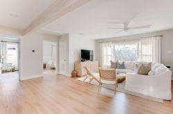 Bluebonnet_LivingRoom_3