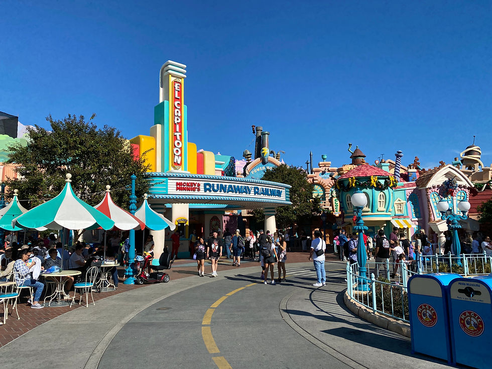 Outside Mickey and Minnie’s Runaway railway at Disneyland (photo: Dr. Lauren Kilroy-Ewbank)