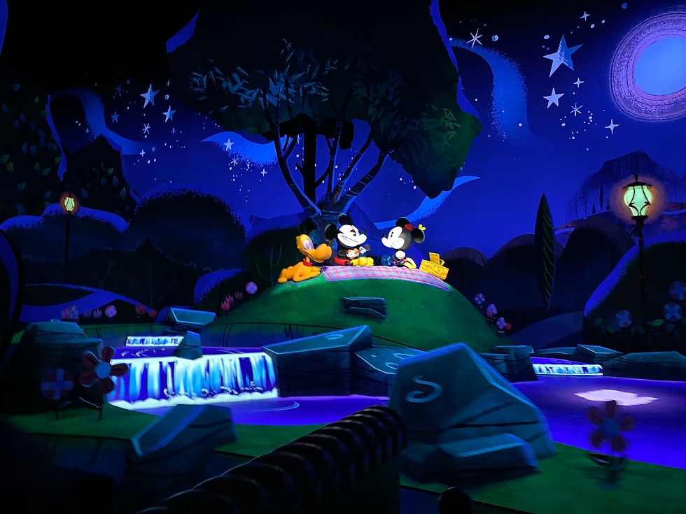 Picnic Scene in Mickey and Minnie’s Runaway railway at Disneyland (photo: Dr. Lauren Kilroy-Ewbank)