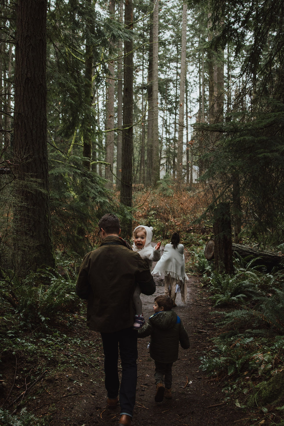 Family hike in seattle