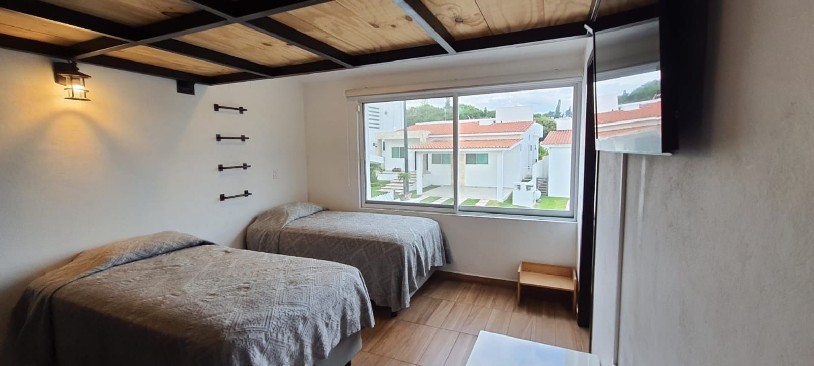 Casa Vin CLH 1 - 8