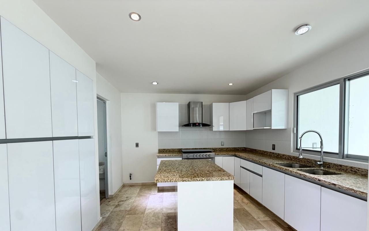 CASA Vin MR1 - 2