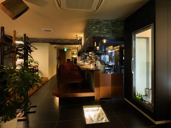 レストラン内装デザイン CAN’BRICK「アムステルダム(AM-2)」 アンティーク調 ブリックタイル