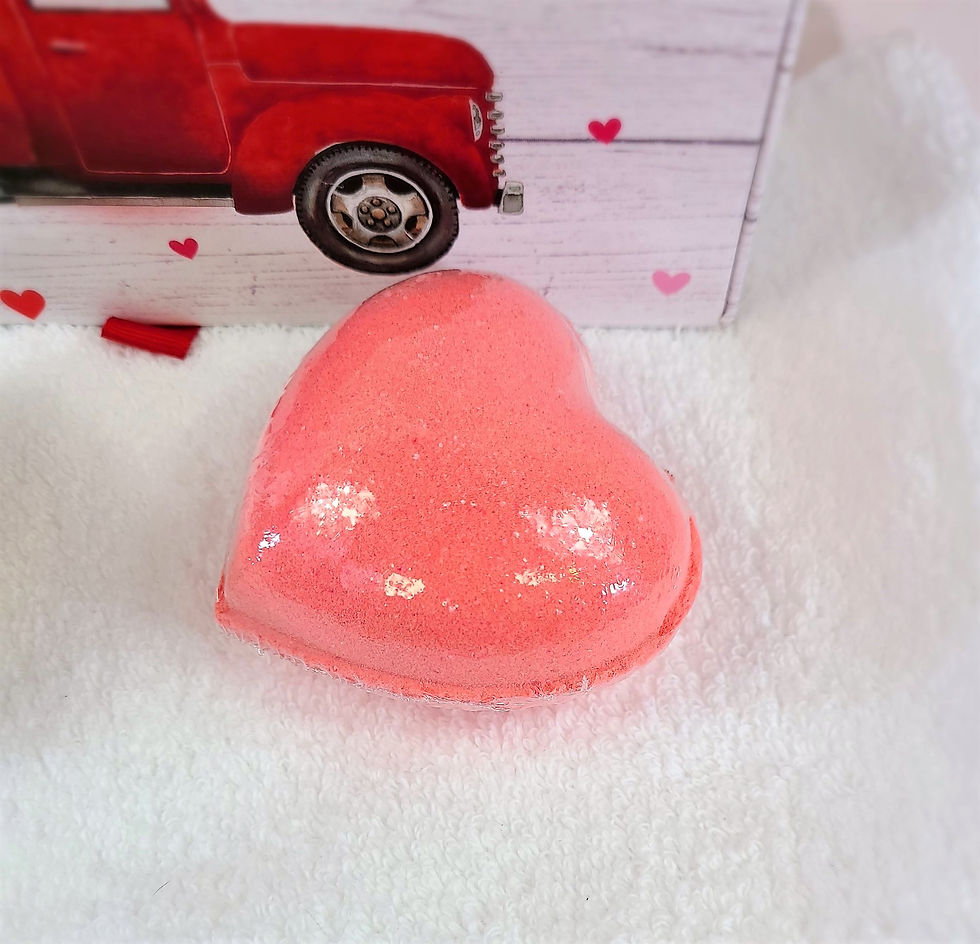Thumbnail: Strawberries Kisses Spa Gift Set in Presentation Box