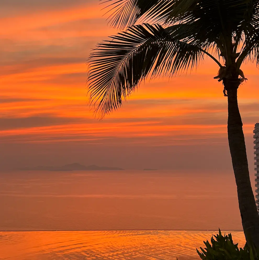 רילוקיישן לתאילנד - שקיעה