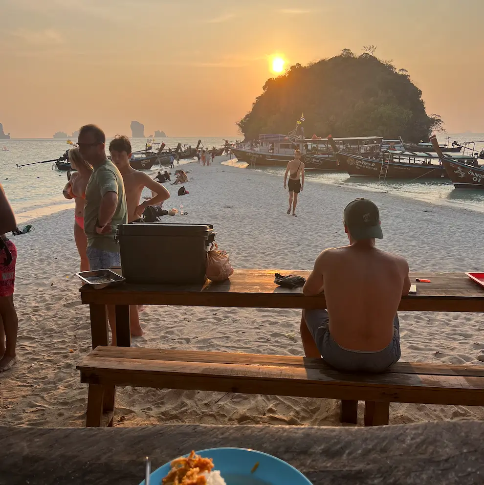 רילוקיישן לתאילנד - קראבי