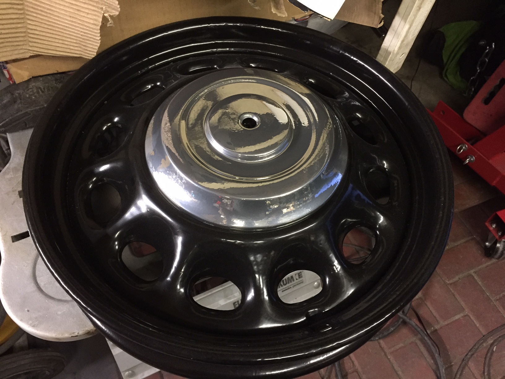 Morris 8 (1938) steel wheel