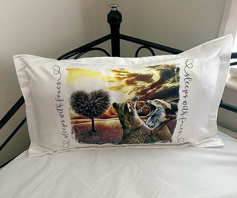Thumbnail: Fox Pillowcases, Great Gift Idea for the fox fan 'Sleeps with foxes'